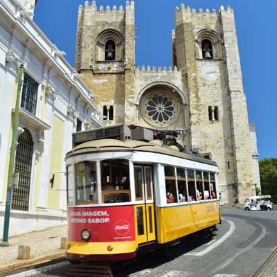 tram 28  Cattedrale Sè Lisbona
