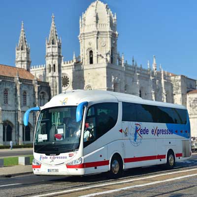 Современные и комфортабельные автобусы Rede Expressos