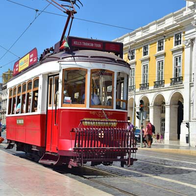 tourist tram lisbon