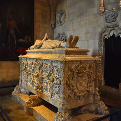Vasco da Gama tomb Mosteiro dos Jerónimos 