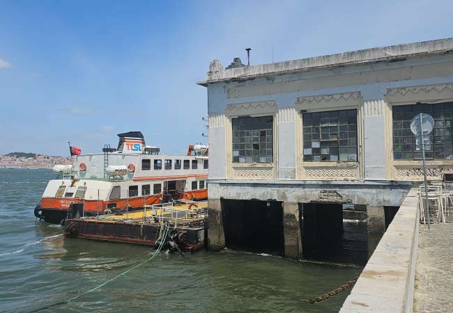 Terminal Fluvial de Cacilhas