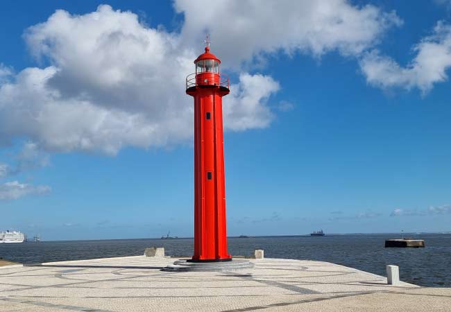 Farol de Cacilhas