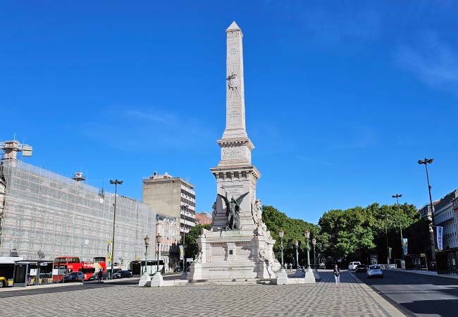 Restauradores Obelisk