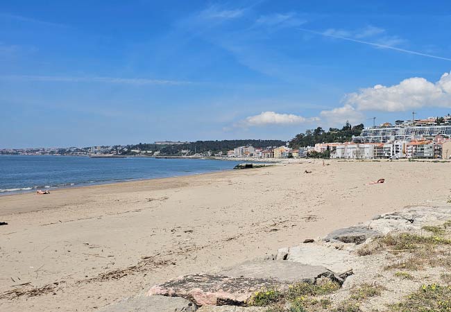 Praia do Dafundo Lisbon