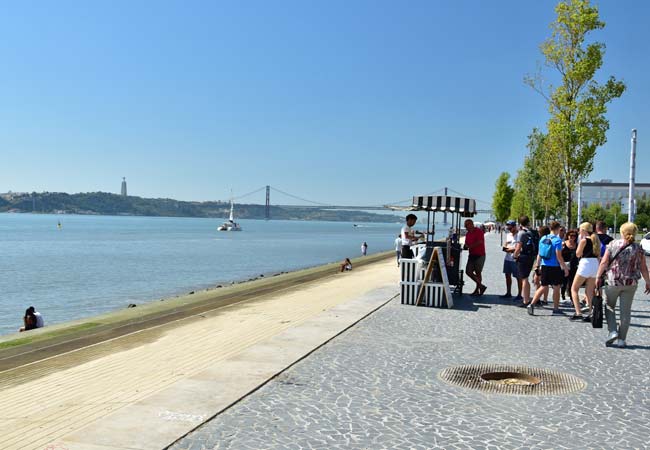 Ribeira das Naus Lisbonne