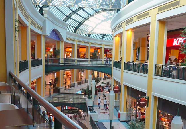 Centro Comercial Colombo Lizbona