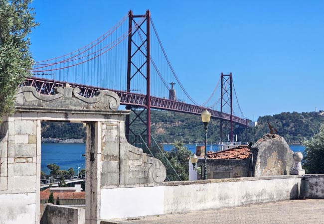 Miradouro de Santo Amaro viewpoint Lisbon