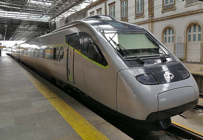 I treni Alfa Pendular sono il modo più veloce per viaggiare in Portogallo