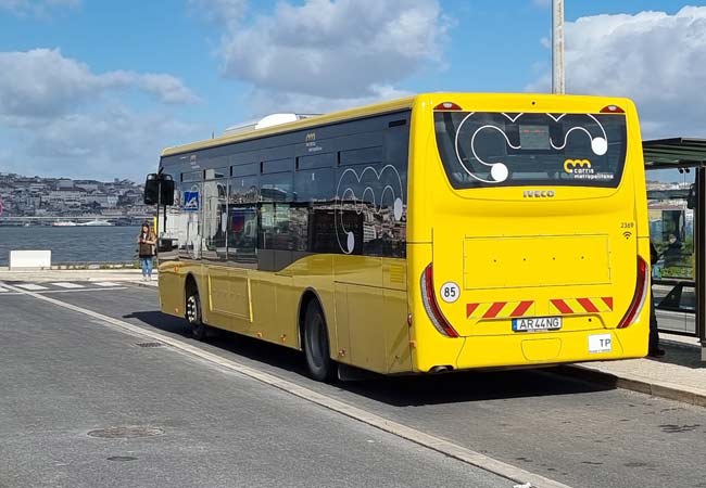 3001 bus in Cacilhas bus station