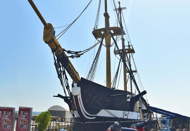 Dom Fernando II e Glória sailing boat