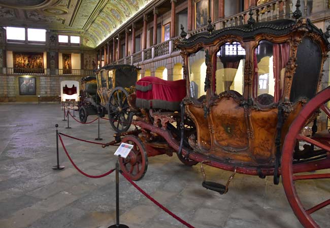 Il Museu Nacional dos Coches, con la sua collezione di carrozze reali