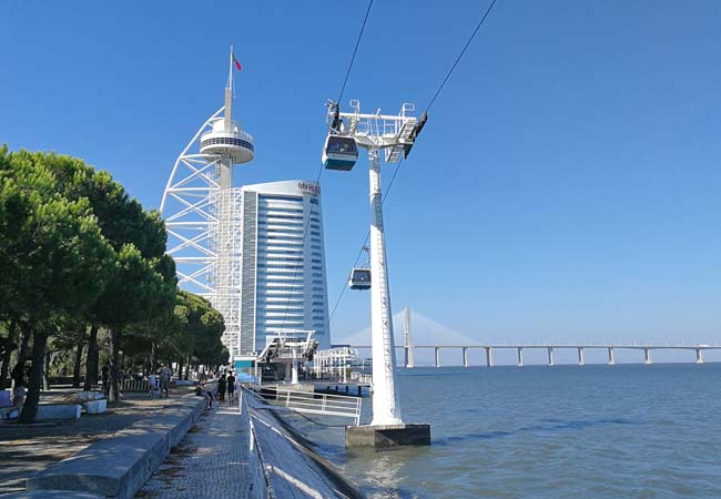 Torre Vasco da Gama  Lizbona