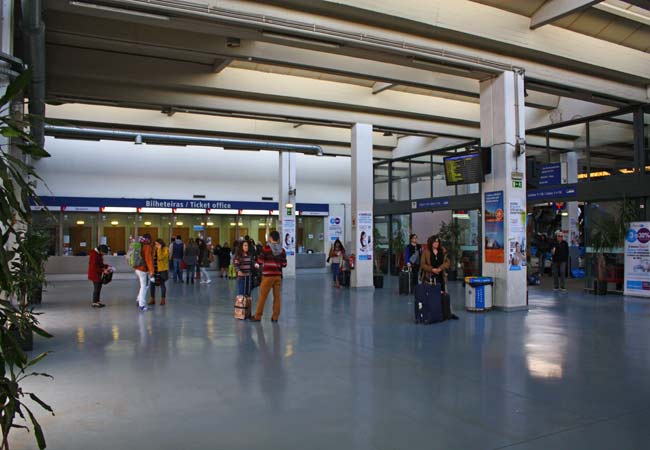 Sete Rios Bus ticket office