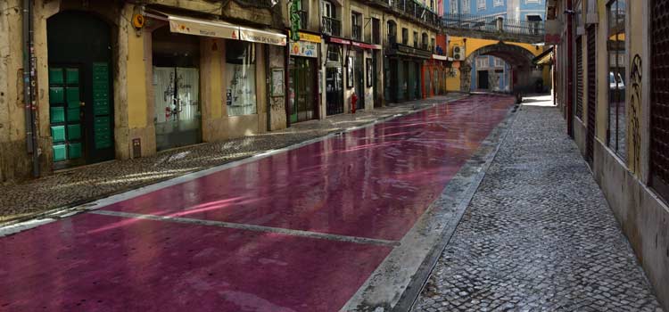 Pink Street Cais do Sodre